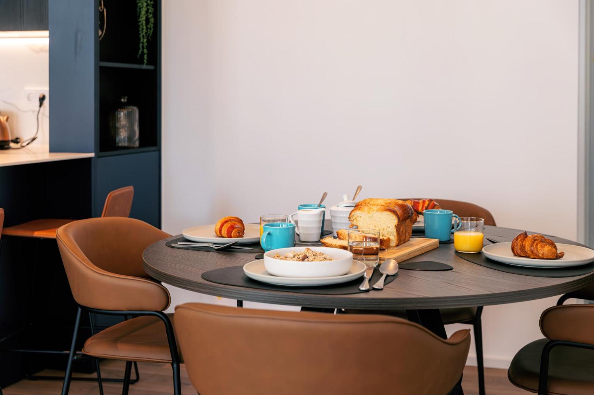 Appartement Media Bay In Kirchberg By Rentaroo Luxemburg